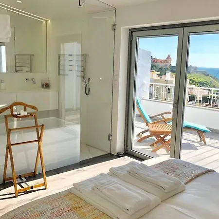 Estoril Beach House Sea View & 1Min Walk To Beach 아파트
